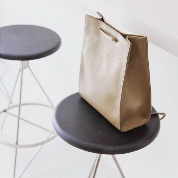 ELT Collective Taupe Woodland Leather Convertible Backpack Crossbody Nashville - Picture 1 of 14